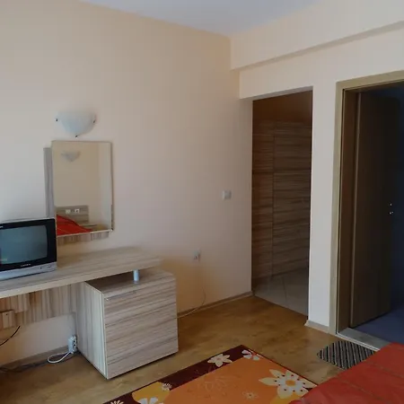 Guest house Red 3*